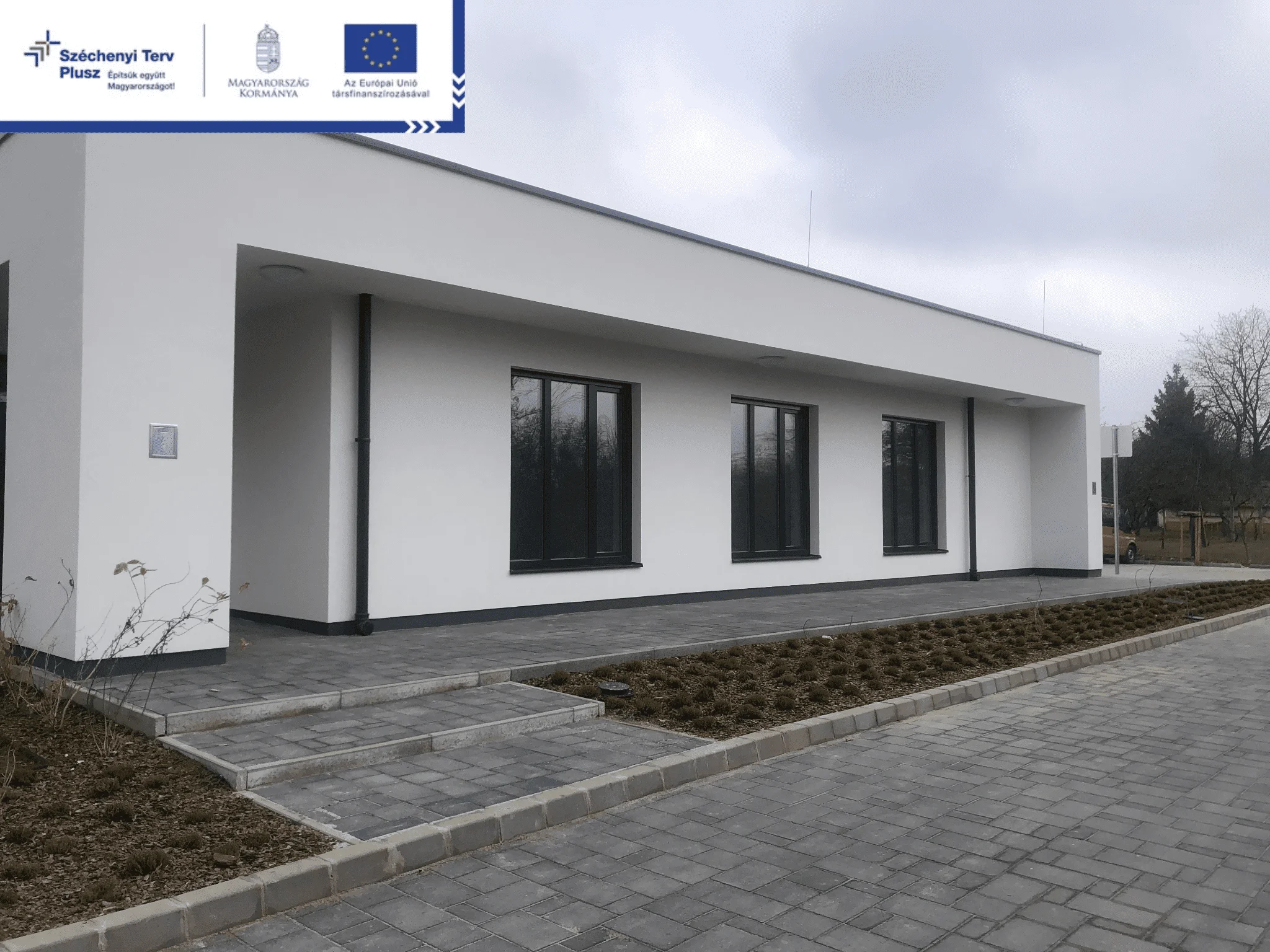 Felujitott orvosi rendelo 1 ducsai