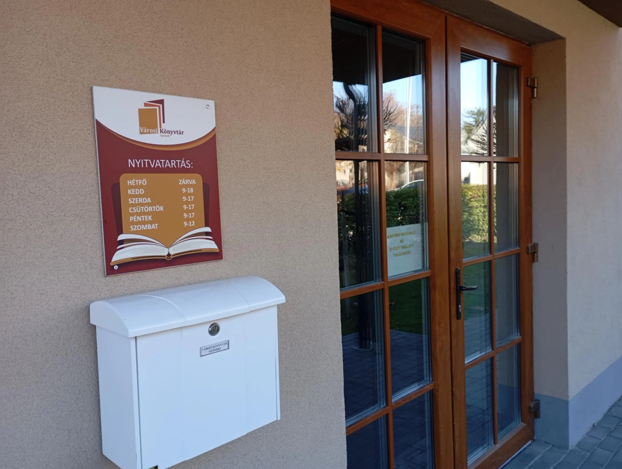 városi könyvtár